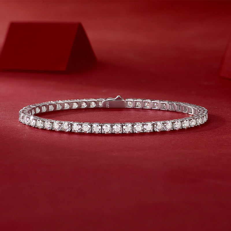 Unique Luxury Fashion Mosan Diamond S925 Silver Bracelet