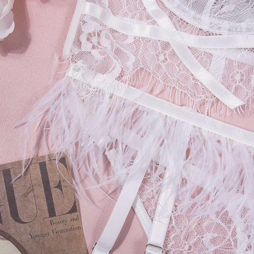 Women's Fashion Lace Slim Fit Underwear Three-piece Set