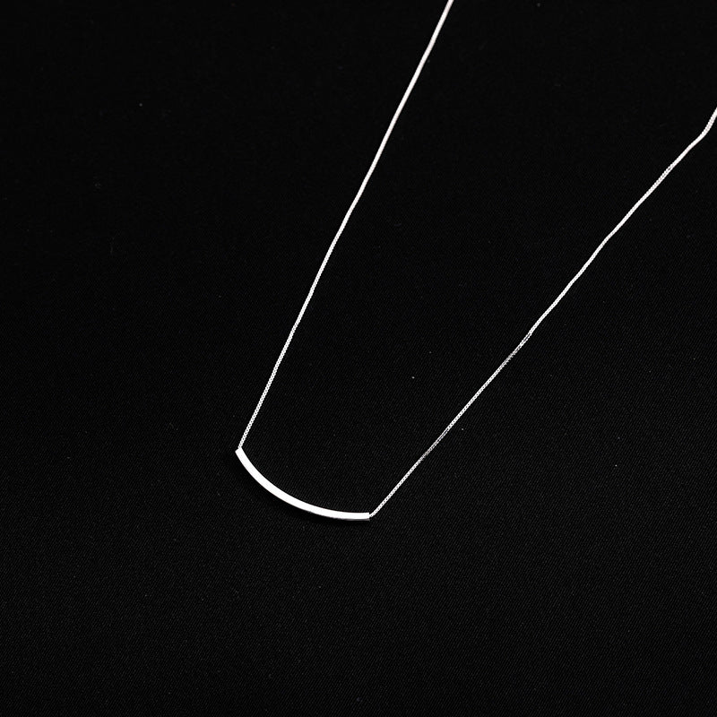 Women's Smiley Curved Clavicle Chain