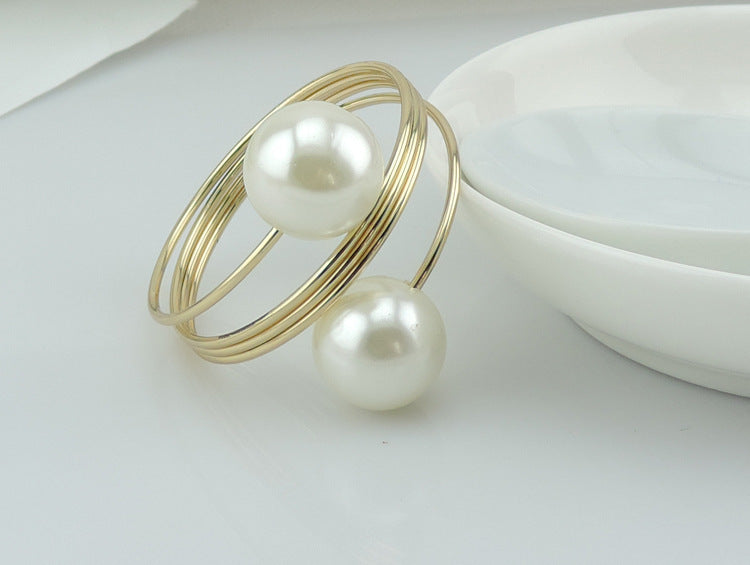Pearl napkin ring