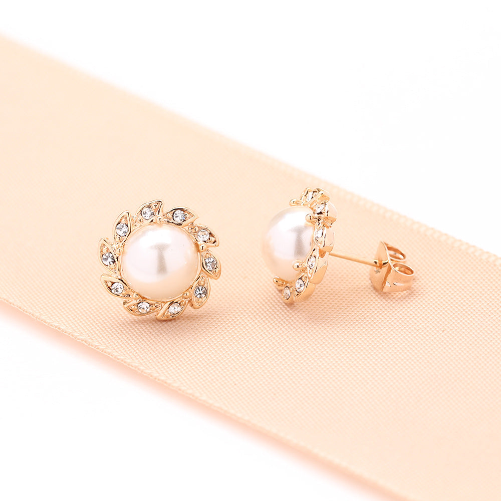 Simple Refined Rhinestone Artificial Pearl Earrings