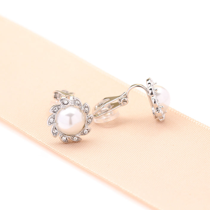 Simple Refined Rhinestone Artificial Pearl Earrings