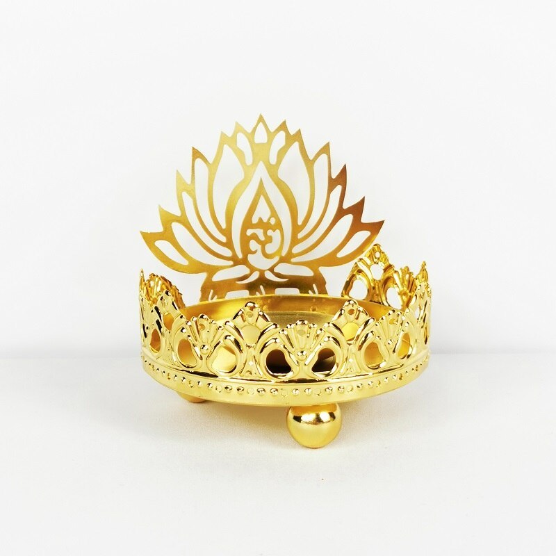 Art Buddha Candlestick Butter Oil Lamp Buddha Sitting on Lotus Feature Art Hollow Metal Candle Holder Carving Light and Shadow