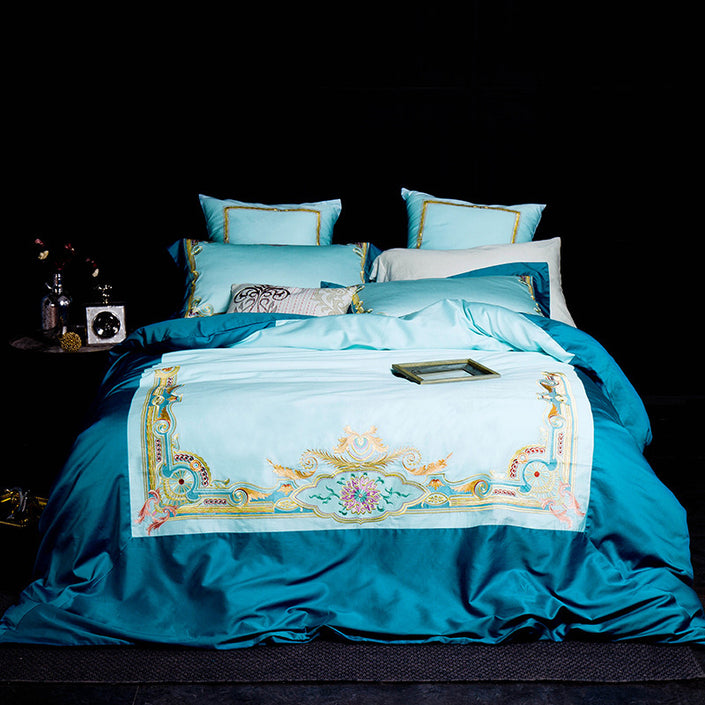 Simple solid color bedding with stitching embroidery