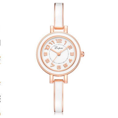 Oumeifeng fashion littlelady bracelet watch simple casual watch women