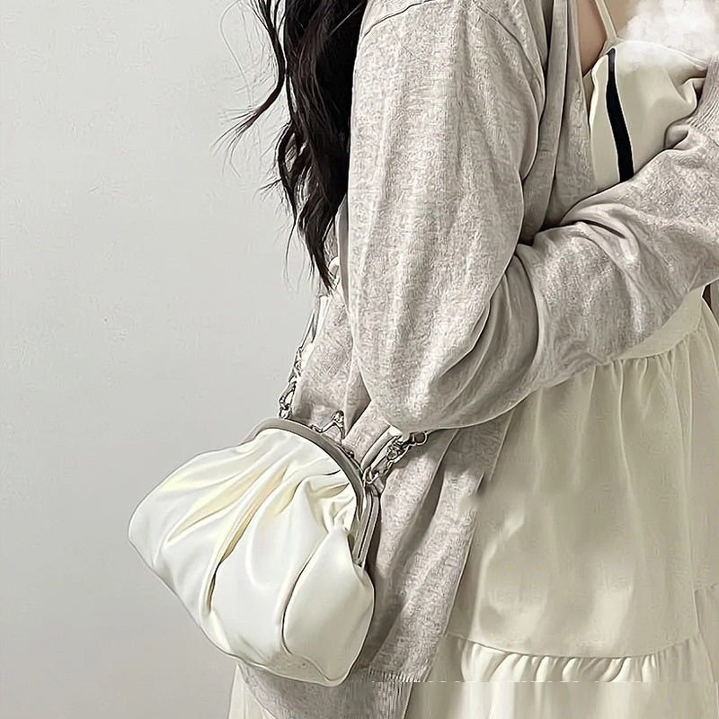 Casual Fashion Cloud Portable Cute Pleated Clip Bag