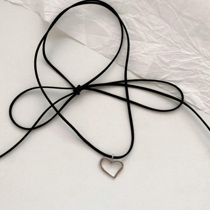 Heart Metal Strap Choker Heart-shaped Metal Necklace
