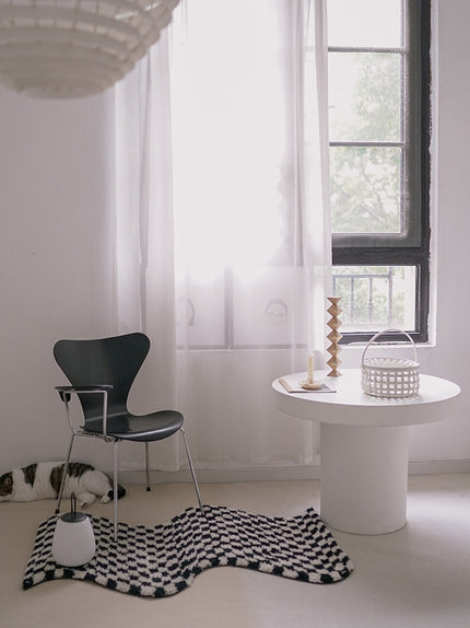 Checkerboard Tufted Shaped Anti-Slip Carpet
