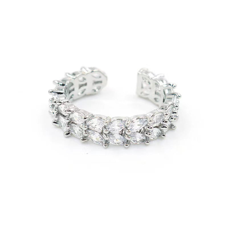 Light Luxury High-grade Hollow Glittering Diamond Ring