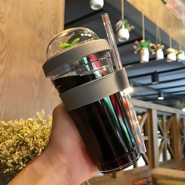 Hand cup plastic water cup