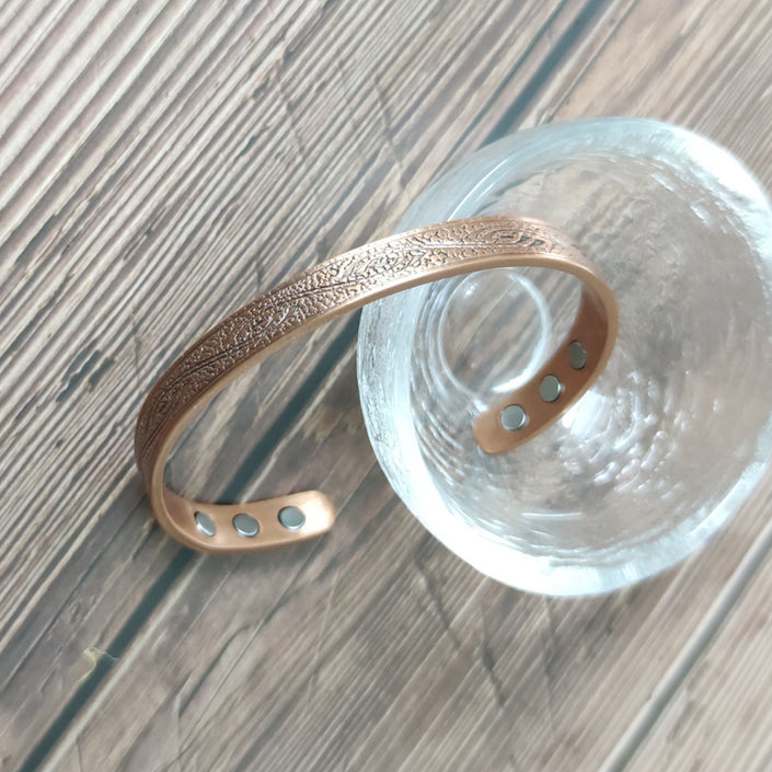 Fashion creative pattern magnet energy Bracelet