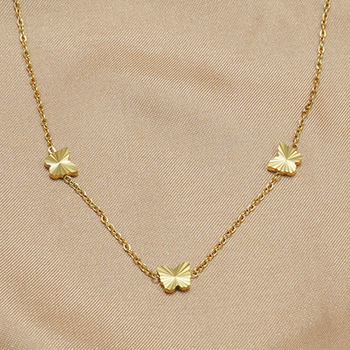 Lxalry 316L Stainless Steel 18K Gold-Plated Jewelry Set  Iridescent Blue White Gradient 3D Glass Star Pendant  Hypoallergenic Tarnish Free Earrings   Necklace  Beach Party   Daily Wear  Ocean Inspired