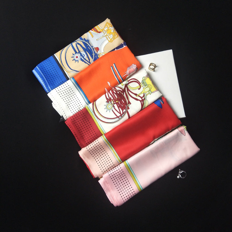 Carriage twill silk scarf