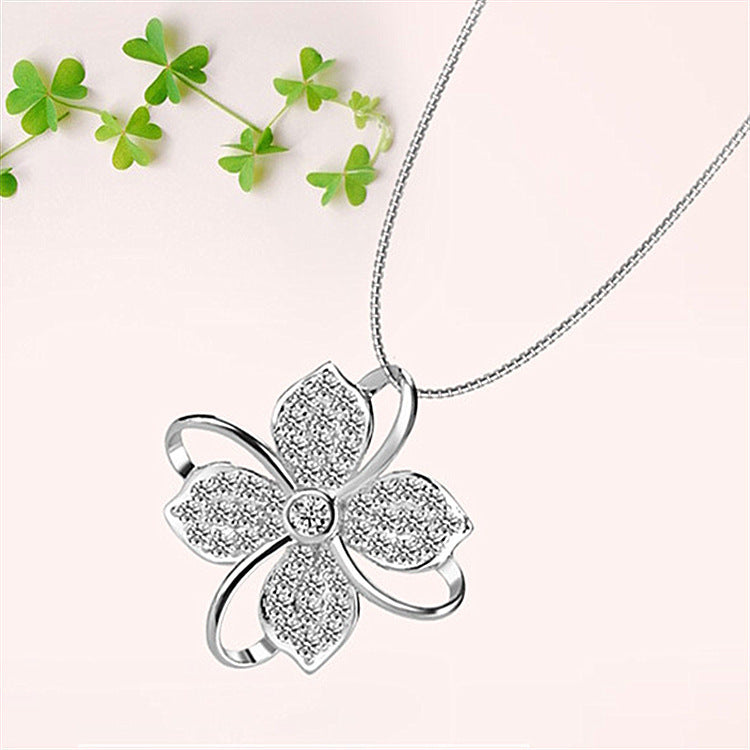 Ladies Lucky Four Leaf Clover Necklace