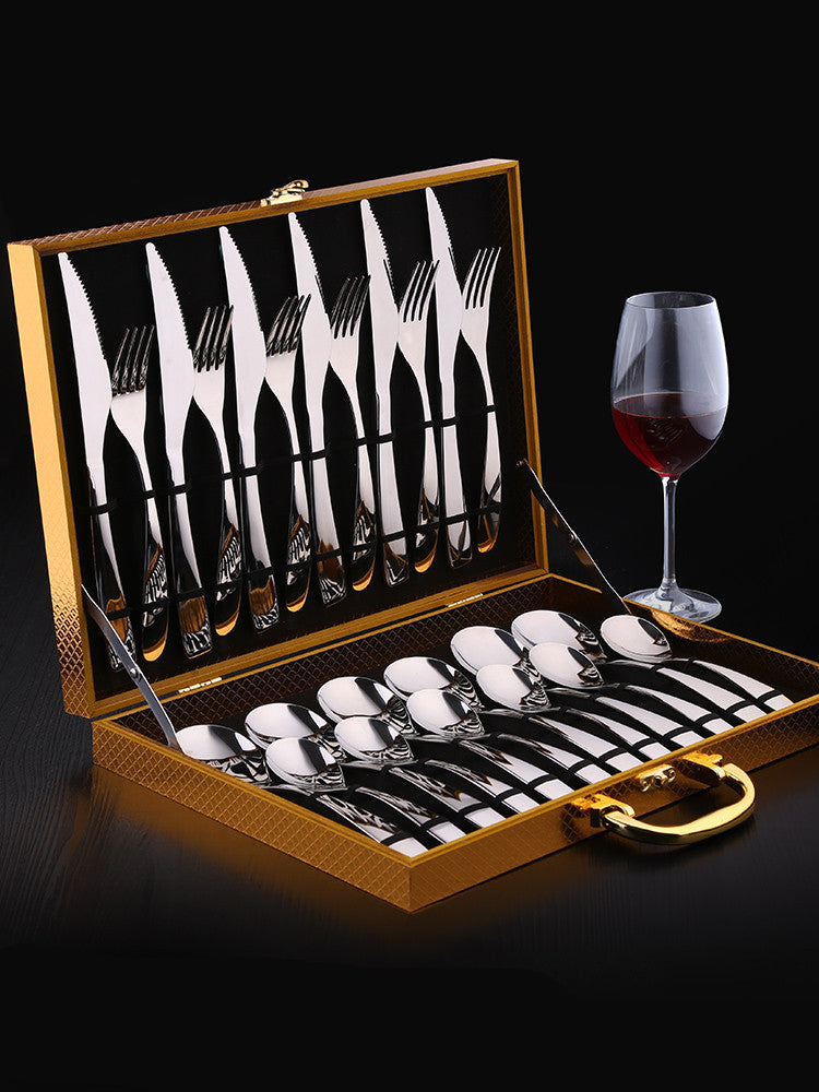 Steak knife and fork plate set