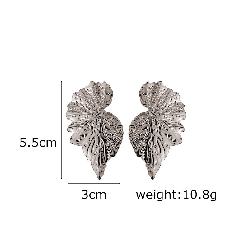 Trendy Pleated Three-dimensional Leaf Earrings