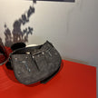 Women's Fashion Retro Rivet Shoulder Underarm Bag