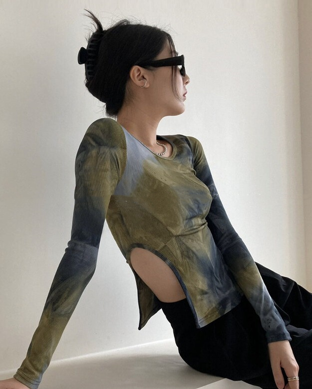 Vintage Halo Dyed Thread Hollow Out Bottom Shirt