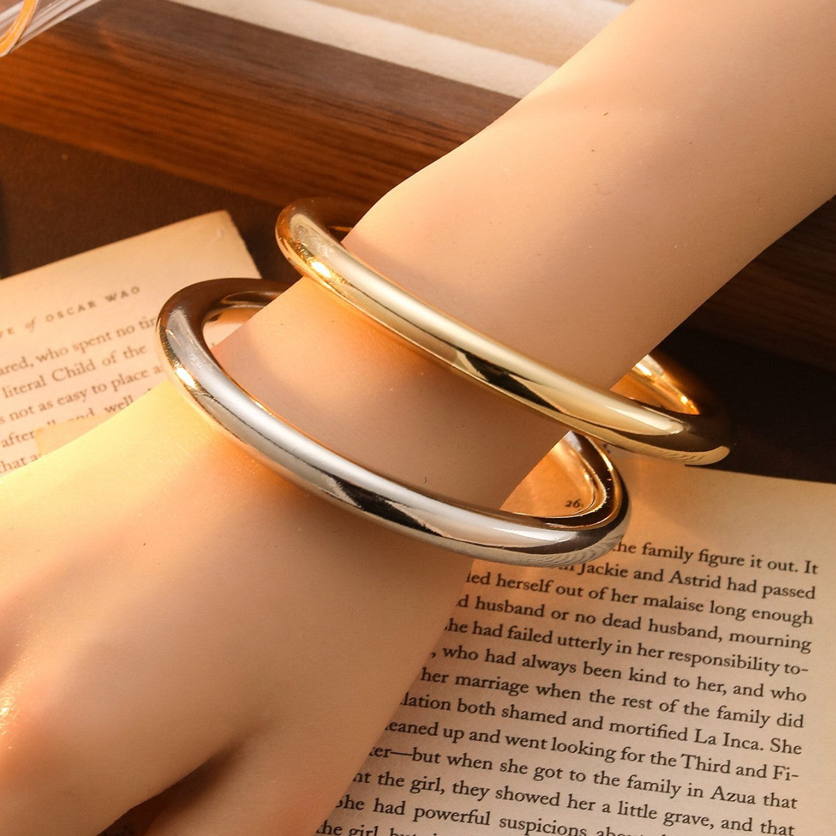 Electroplated CCB Simple Bracelet Cylindrical Three-dimensional Bracelet For Women