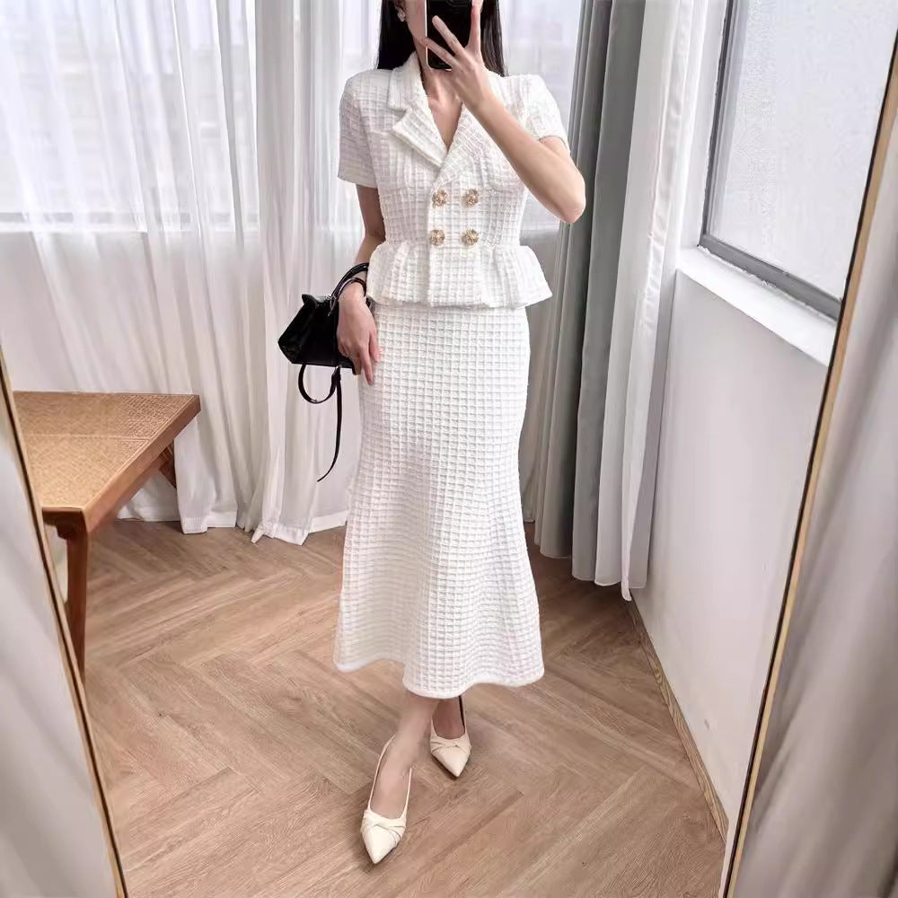 Classic Style Pure White V-neck Drill Buckle Dignified Hollow Knitted Dress