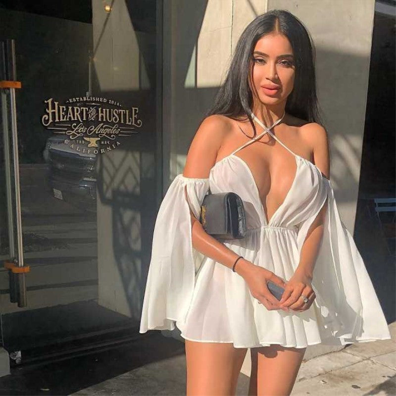 Back chest short skirt