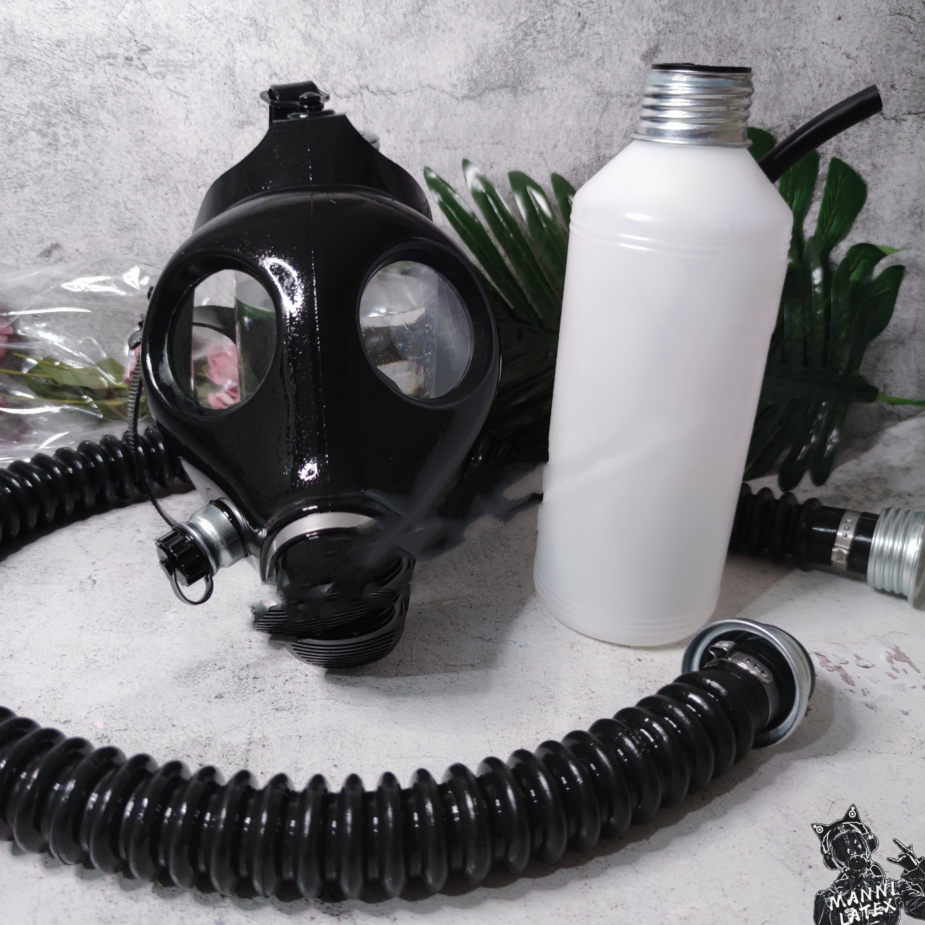 Three Piece Breathing Bag Rubber Full Face Mask