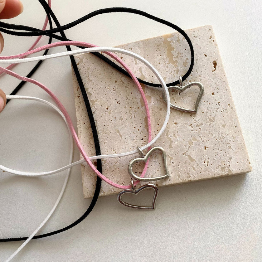 Heart Metal Strap Choker Heart-shaped Metal Necklace