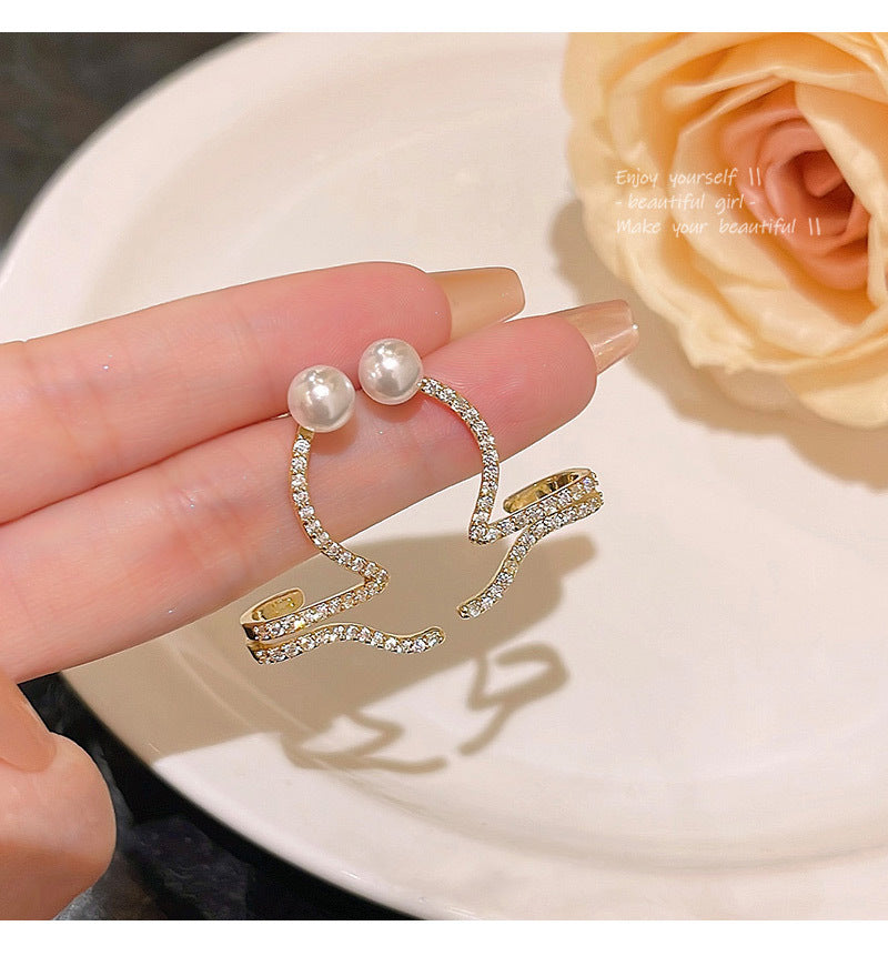 Sterling Silver Needle Micro-inlaid Exquisite Snake-shaped Ear Clip Stud Earrings