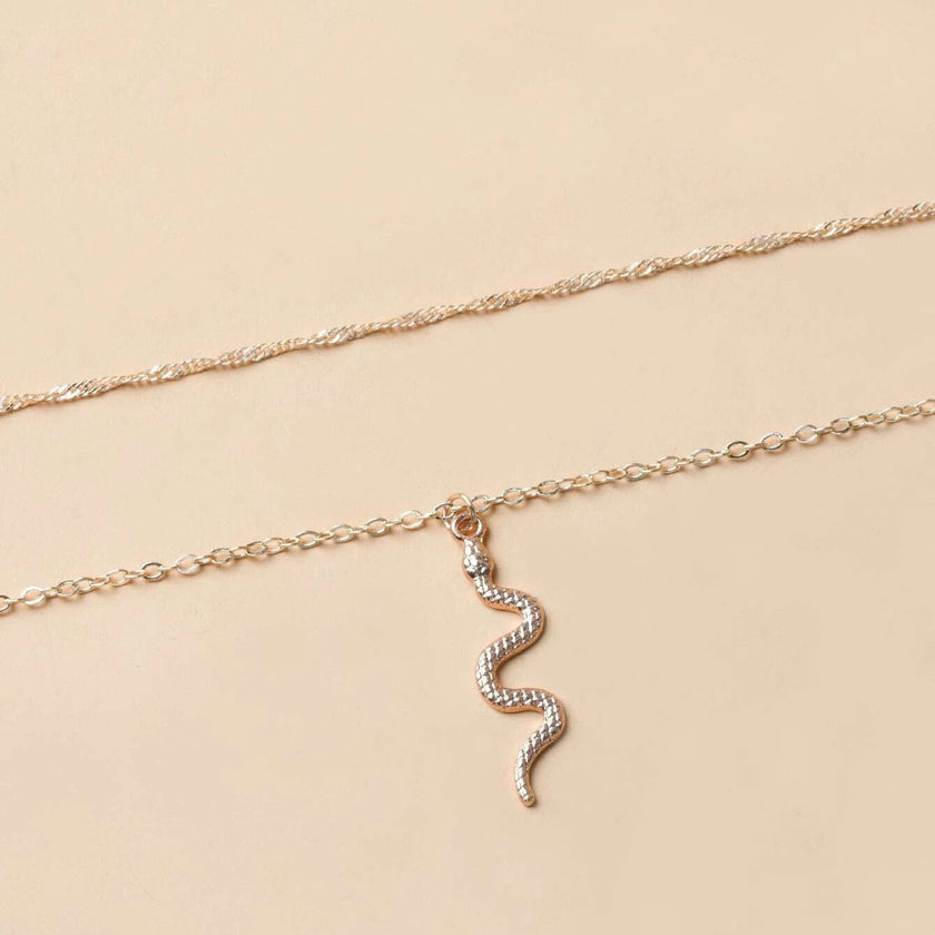 European And American Snake Necklace Female Minority Simple