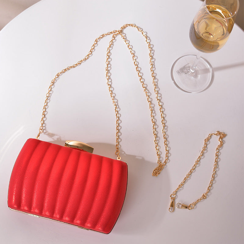 Women's Fashion Creative Chain Clutch Shoulder Bag