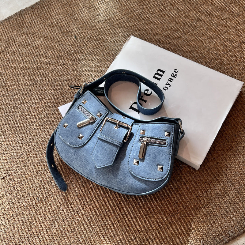 Women's Fashion Retro Rivet Shoulder Underarm Bag