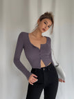 Homemade Super Revealing Figure With Collarbone Exposed Long Sleeved High Waisted Short Top That Spicy Girls Love To Wear