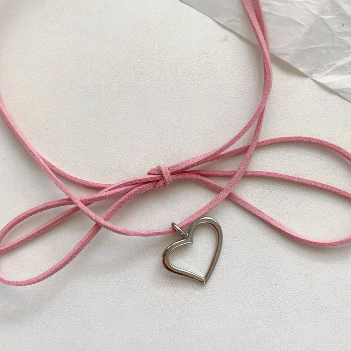 Heart Metal Strap Choker Heart-shaped Metal Necklace