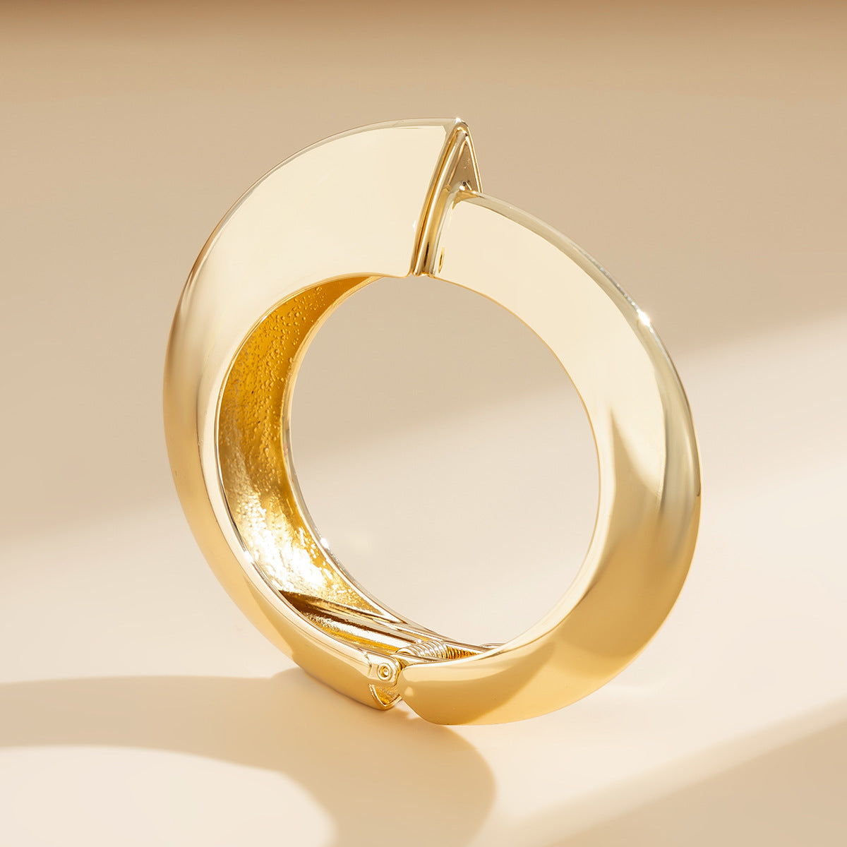 Exaggerated Glossy Square Notched Irregular Bracelet