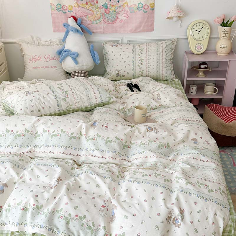 Printed Four-piece Bedding Set Pieces
