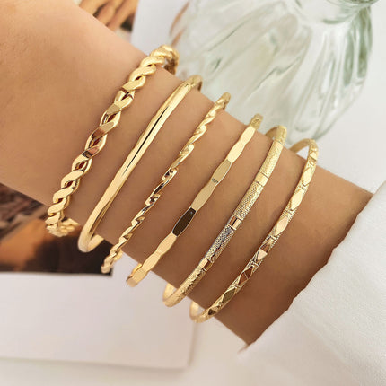 Creative Simple Temperament Lady Twisted Hip Hop Style Bracelet