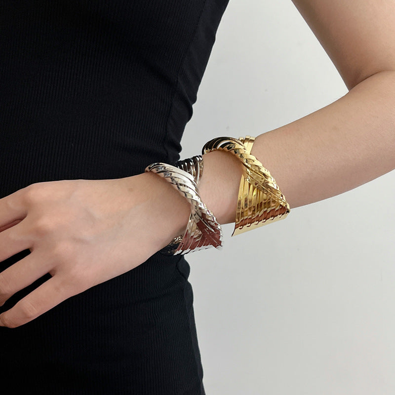 Adjustable Armband Metal Bracelet With Opening