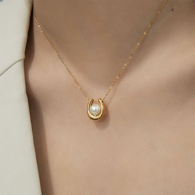 U-shaped Pearl French Titanium Steel Simple High Sense