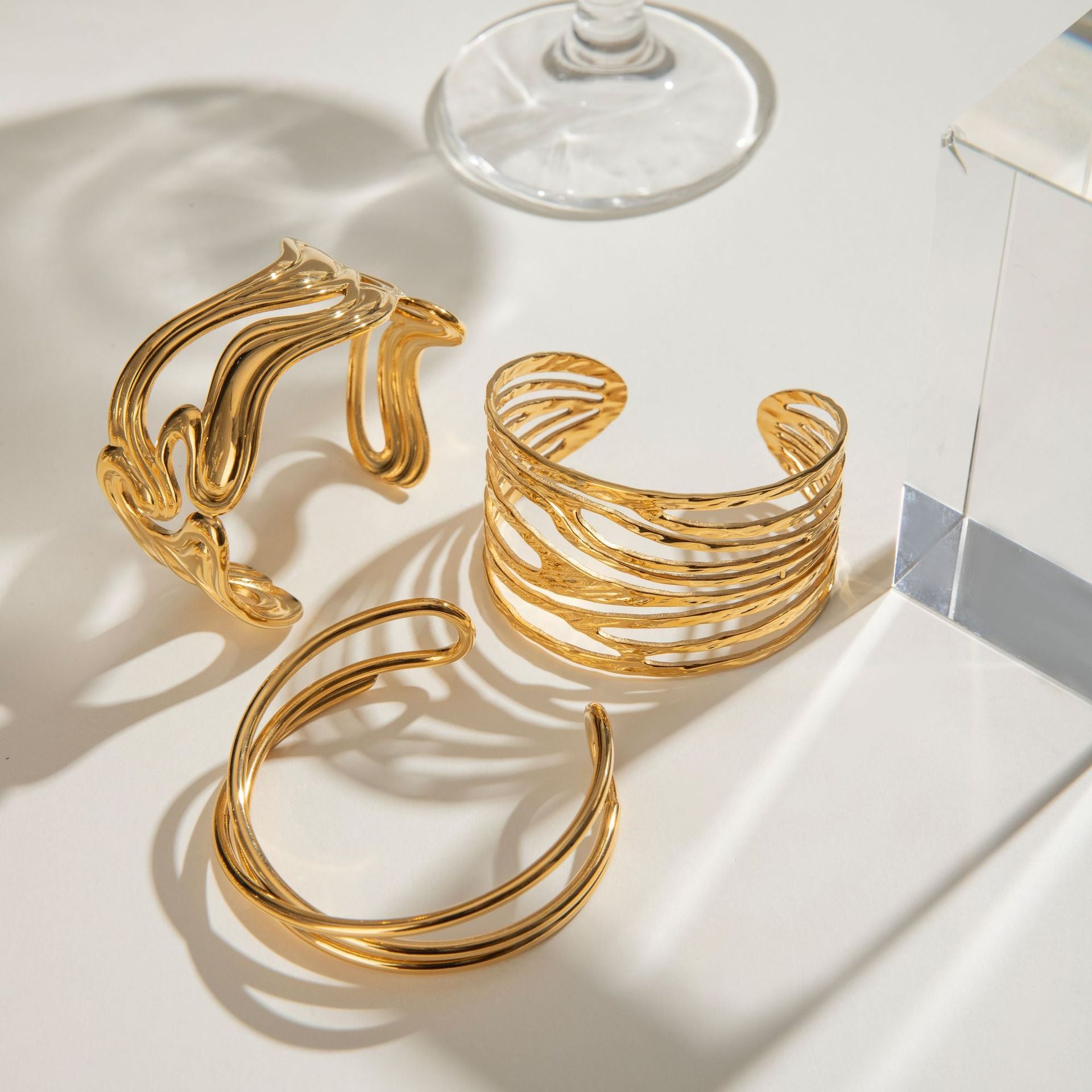 Irregular Lines Multi-layer Hollow Open-end Bracelet Retro Personality