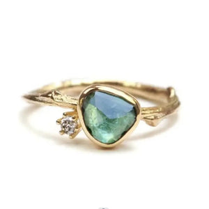 Cross-border Arrival Creative Geometric Irregular Inlaid Green Stone Ring