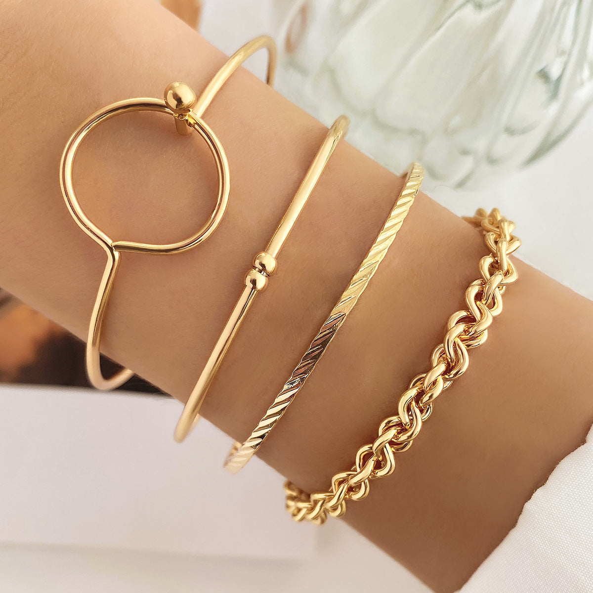 Fashion Hollowed-out Round Geometric Open Bracelet