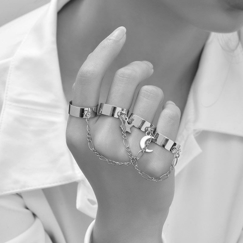 Creative Ring Connecting Finger Love Chain Bracelet