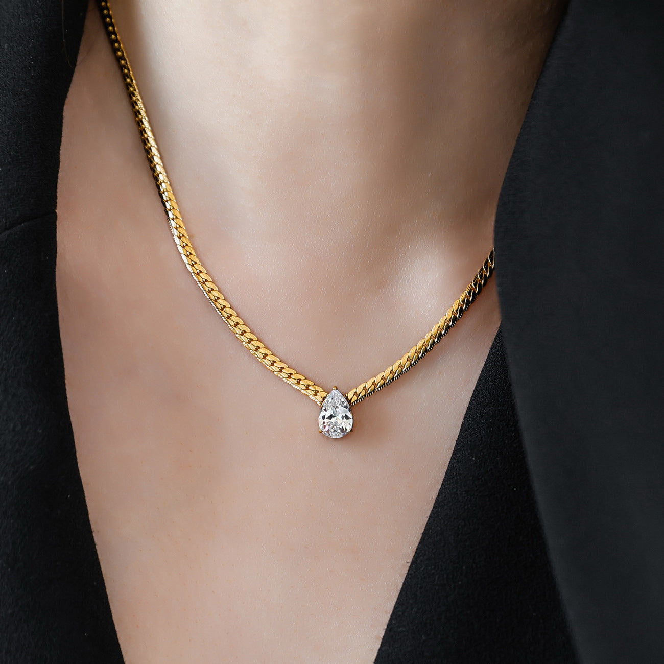 Water Drop Zircon Snake Bone Necklace Clavicle Chain