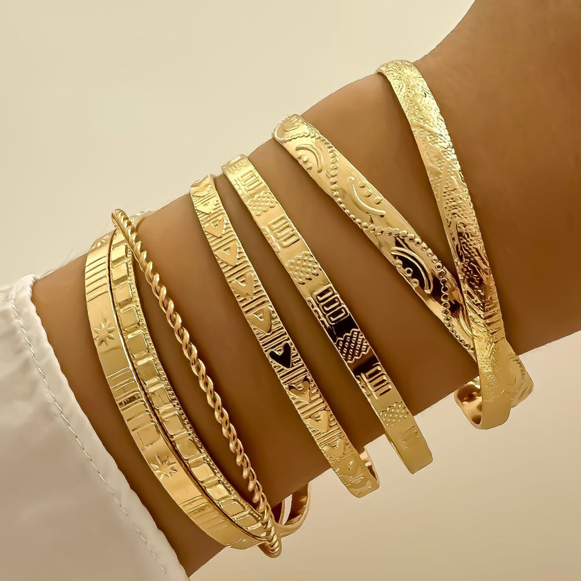 Creative Simple Temperament Lady Twisted Hip Hop Style Bracelet