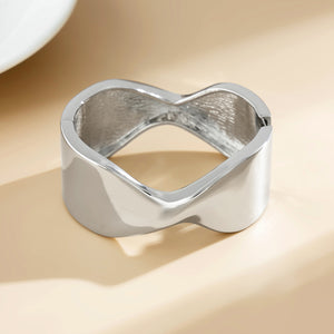 Exaggerated Glossy Square Notched Irregular Bracelet