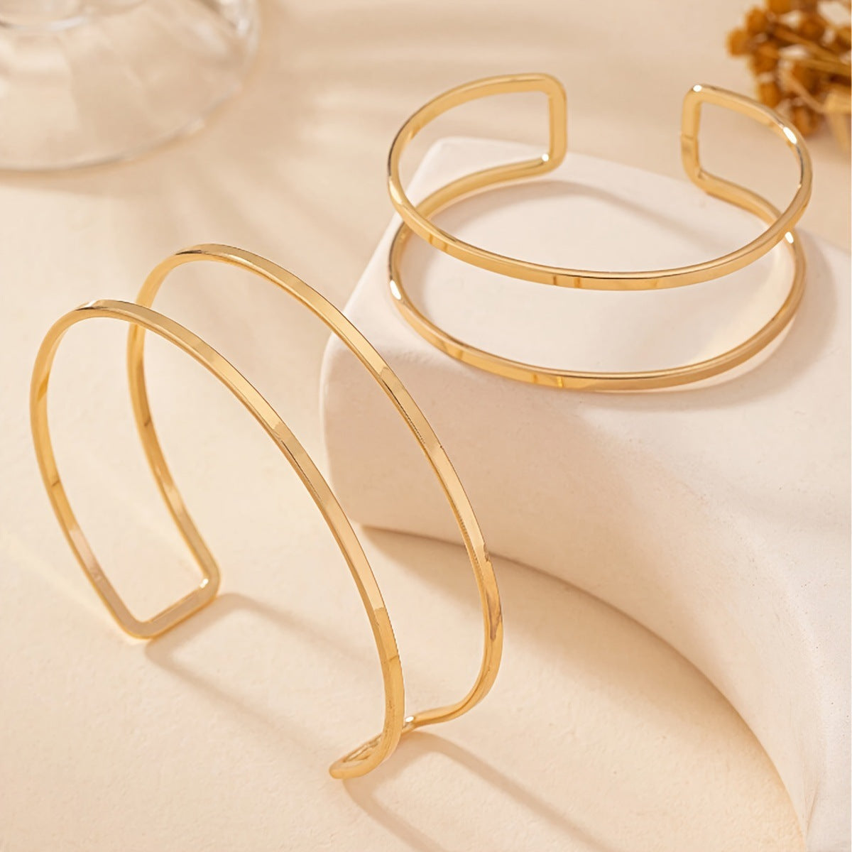 Double-layer Hollow Gold Bangle Bracelet Ladies