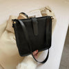 Women's Fashion Retro Large Capacity Shoulder Bag