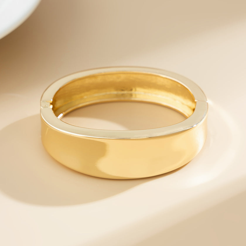 Exaggerated Glossy Square Notched Irregular Bracelet