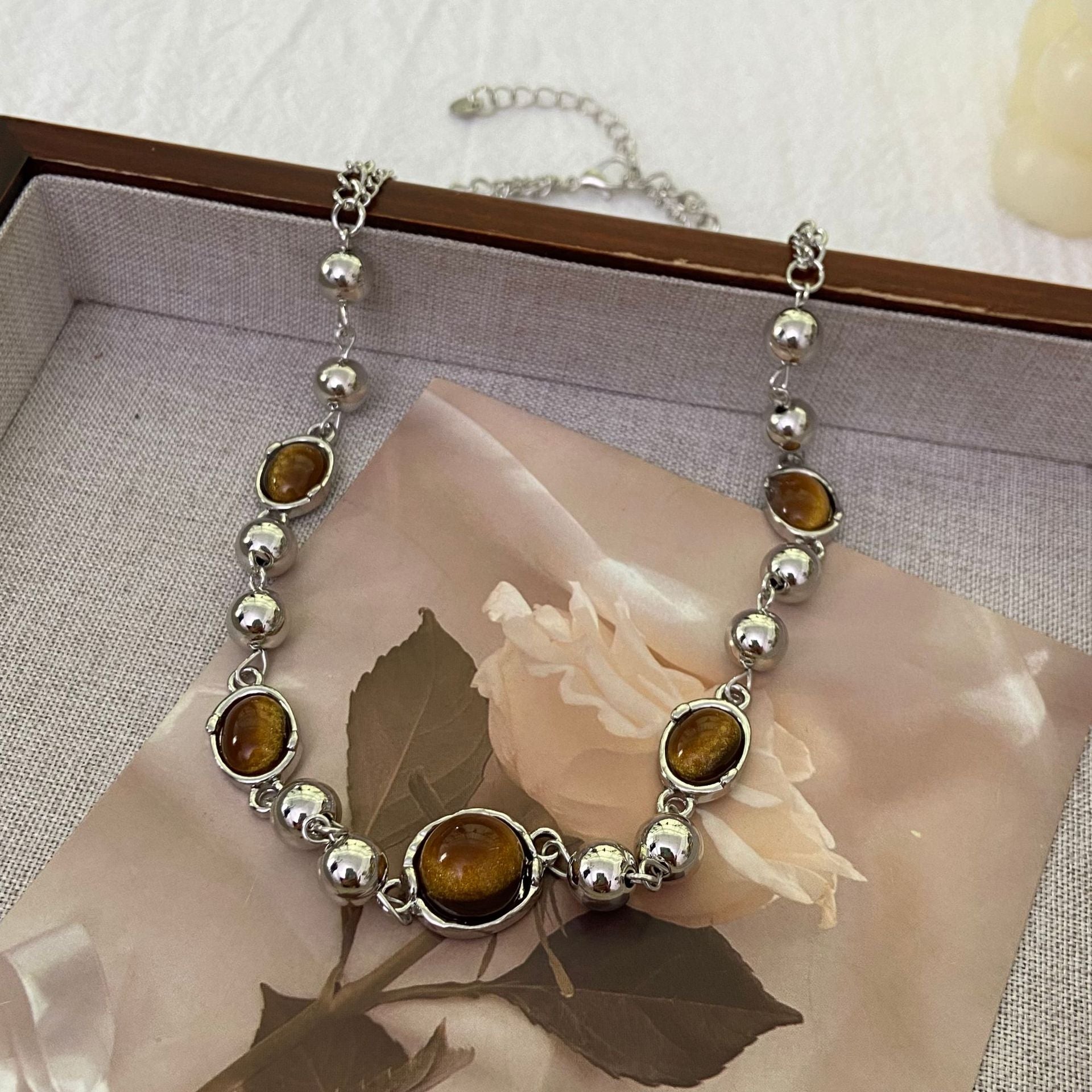 Maillard Tigereye Beaded Necklace Women's Retro High Sense