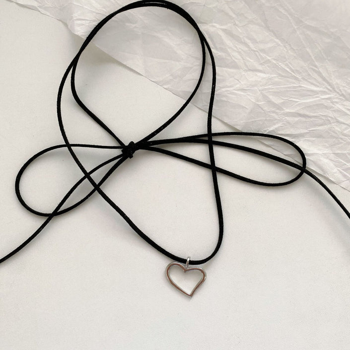 Heart Metal Strap Choker Heart-shaped Metal Necklace